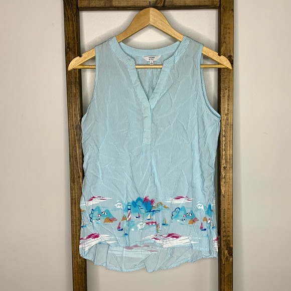 crown & ivy Tops - Crown & Ivy Green Sleeveless Blouse with Mandarin Collar